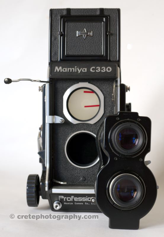 Mamiya C330S lens removed